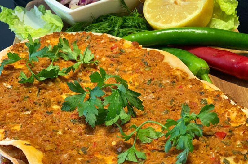 EV YAPIMI LAHMACUN